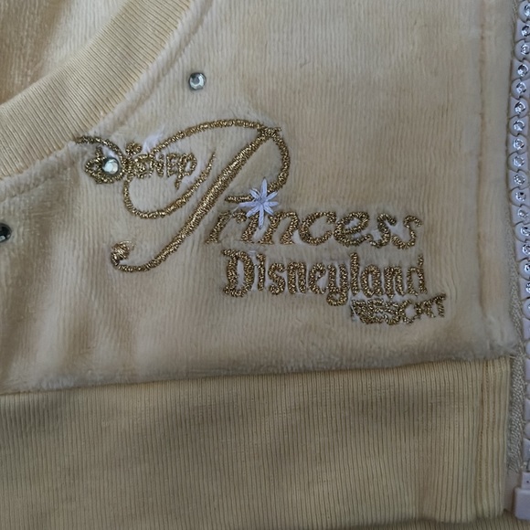 Belle Princess Disneyland Sweater - Picture 3 of 5